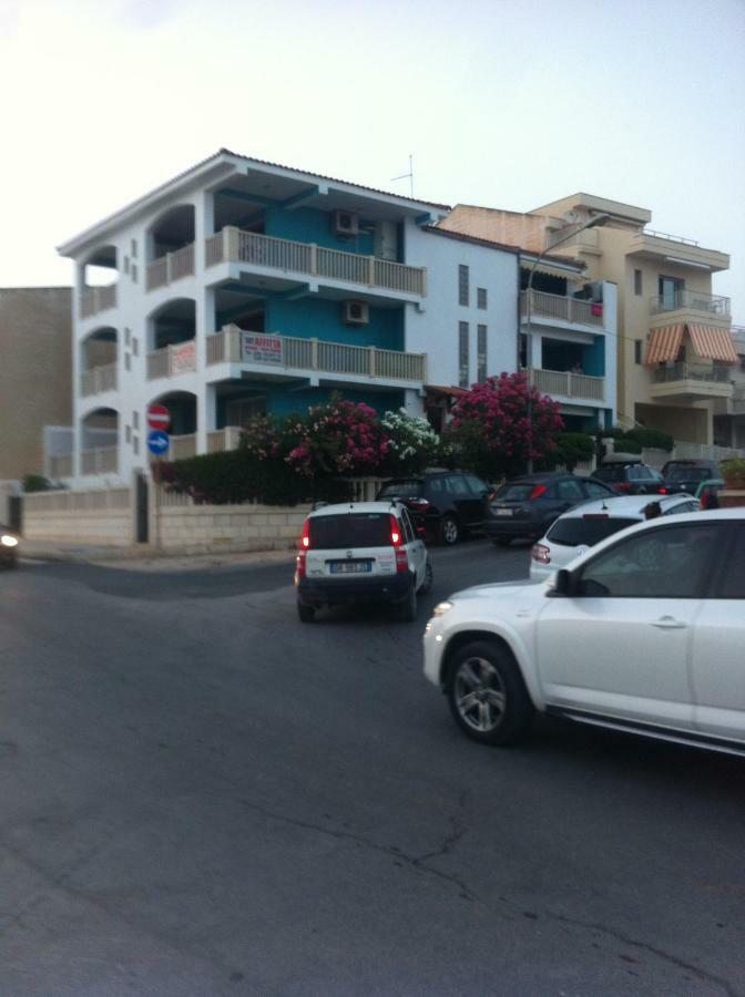 Edificio Cannizzo Scoglitti Exterior photo