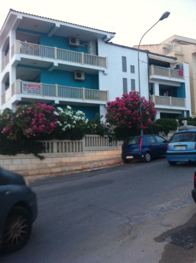Edificio Cannizzo Scoglitti Exterior photo